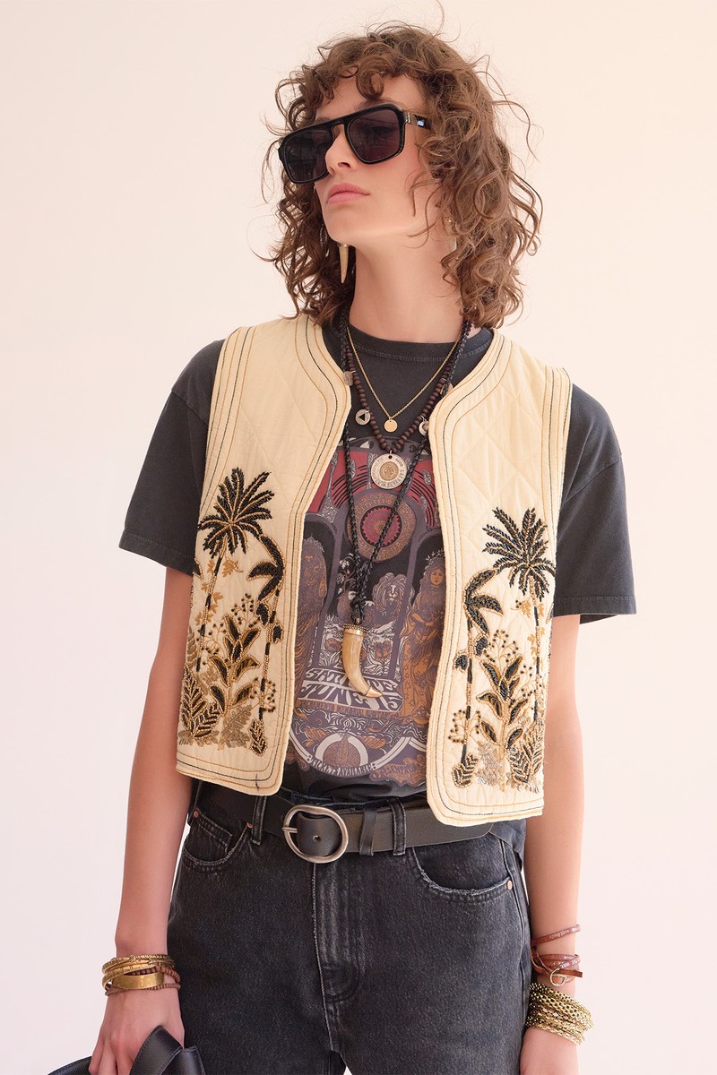 CHALECO GUAYAVA COLOR CRUDO